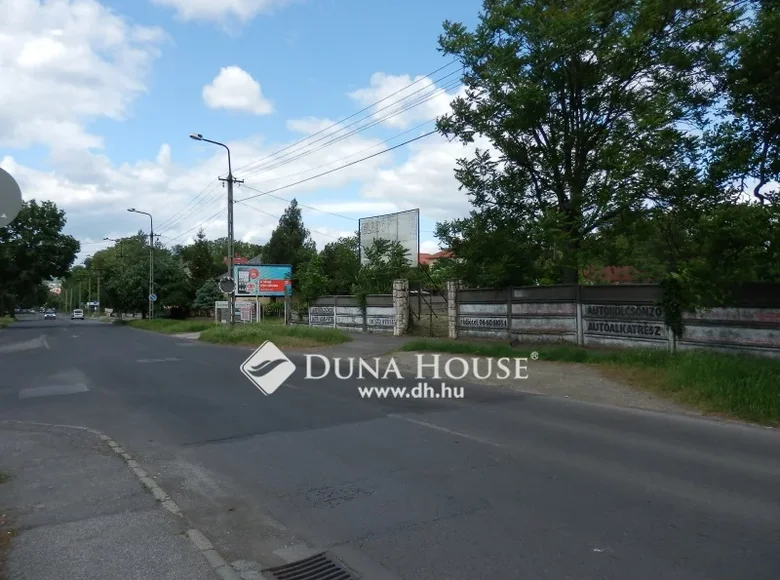 Parcelas 2 651 m² Pecsi jaras, Hungría