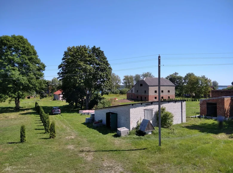 Commercial property 1 588 m² in Svir, Belarus