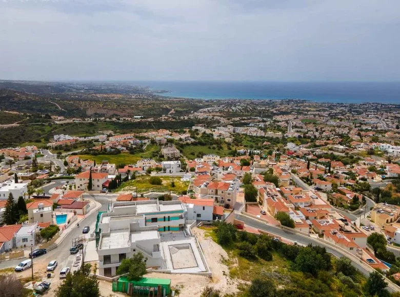 Mieszkanie 3 pokoi 158 m² Peyia, Cypr