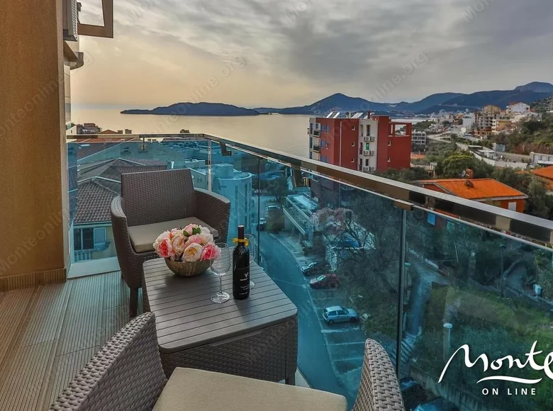 Wohnung 2 Schlafzimmer 96 m² Przno, Montenegro