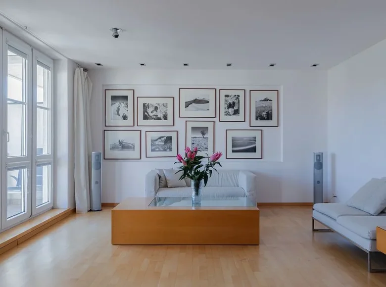 4 room apartment 125 m² in Warsaw, Poland