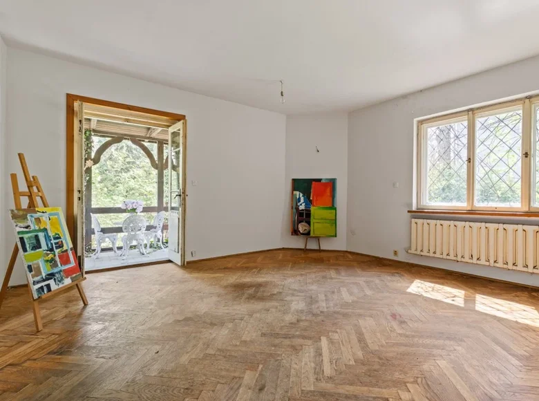 Квартира 125 м² Варшава, Польша