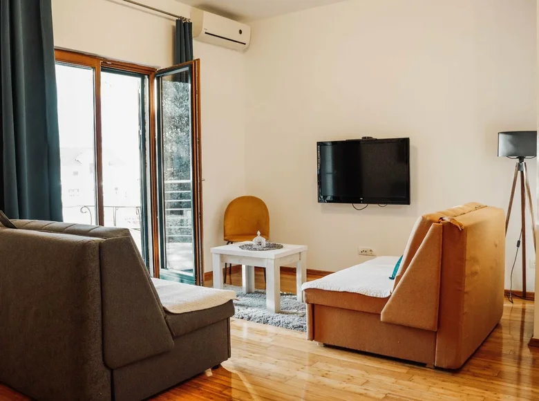 Квартира 1 спальня 65 м² Херцег-Нови, Черногория