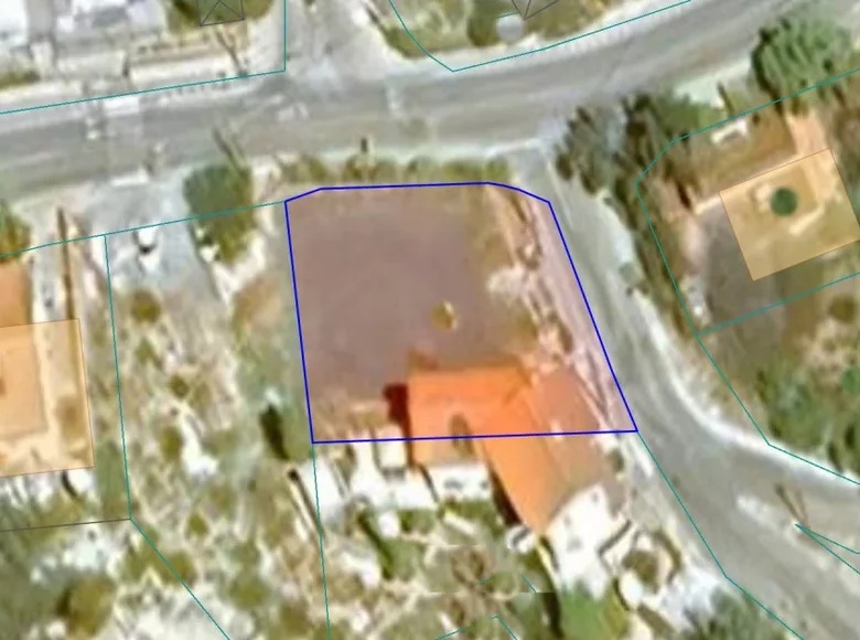 Parcelas  Agios Tychonas, Chipre