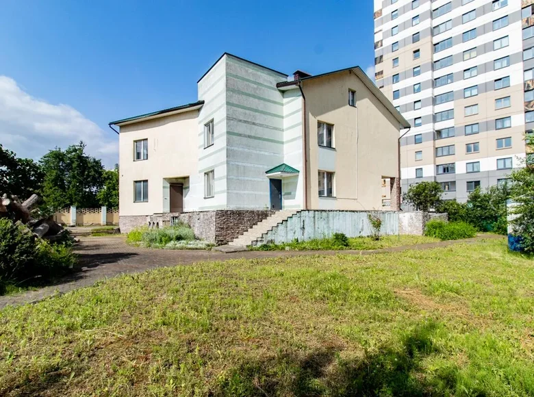 Commercial property 614 m² in Minsk, Belarus