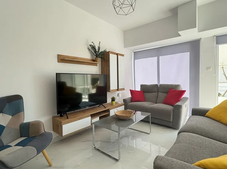 Haus 3 Schlafzimmer  in Paphos, Zypern