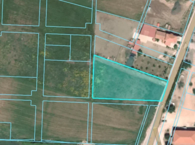 Land 1 room  Kalyves Polygyrou, Greece