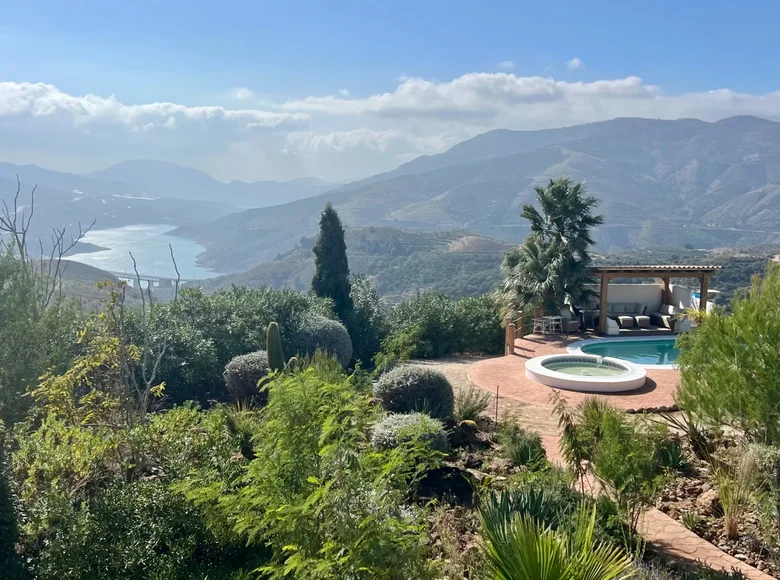 villa de 5 chambres 537 m² Lanjaron, Espagne