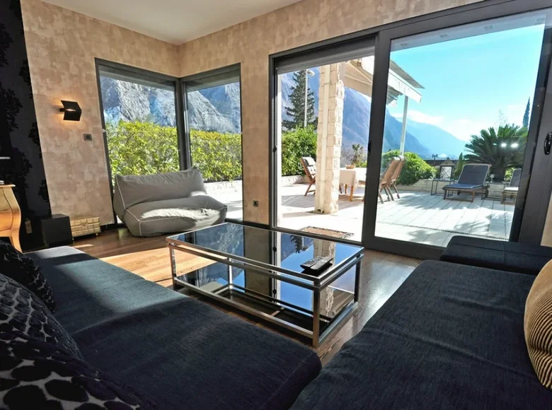 Mieszkanie 2 pokoi 230 m² Donji Orahovac, Czarnogóra