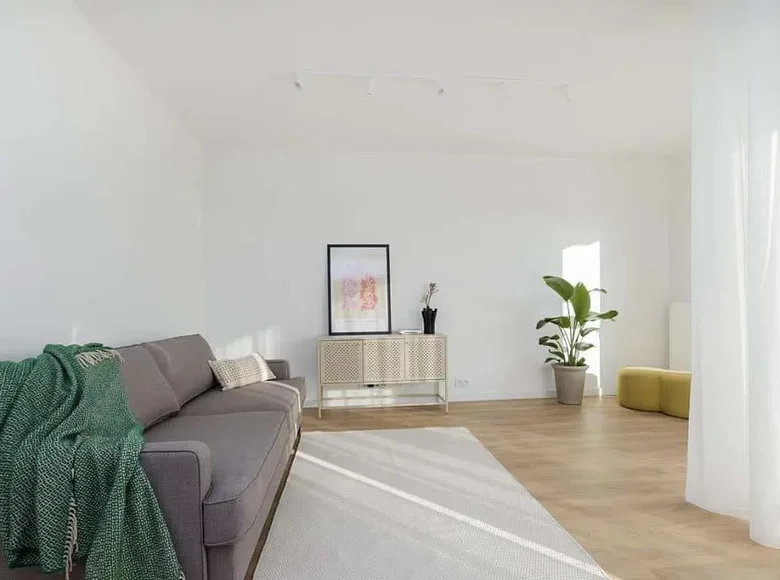 5 room apartment 95 m² in Warsaw, Poland