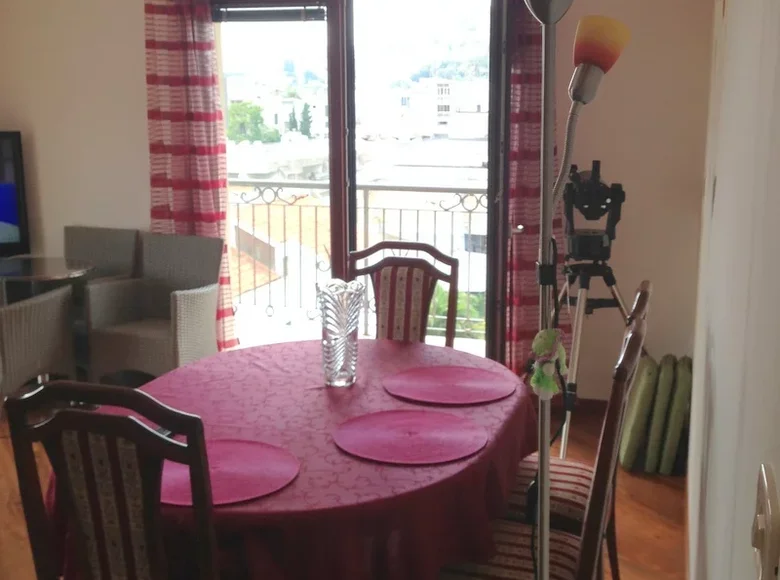 Apartamento 2 habitaciones 80 m² Budva, Montenegro