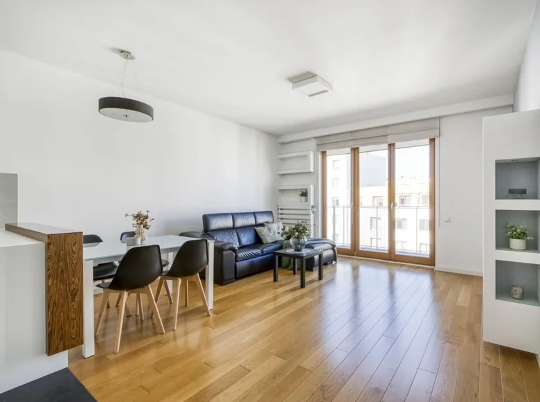 2 room apartment 53 m² in Warsaw, Poland