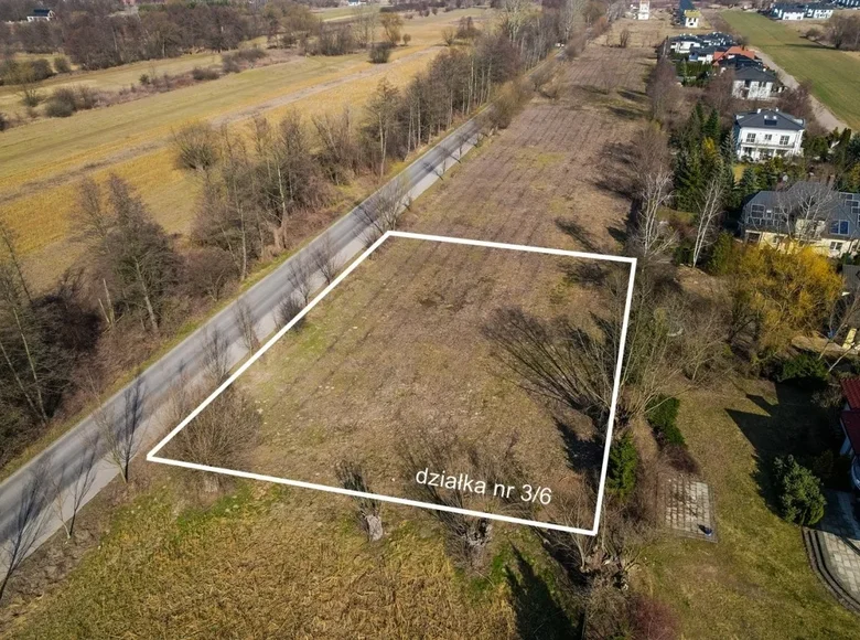 Parcelas 1 habitación 2 077 m² Lomianki, Polonia