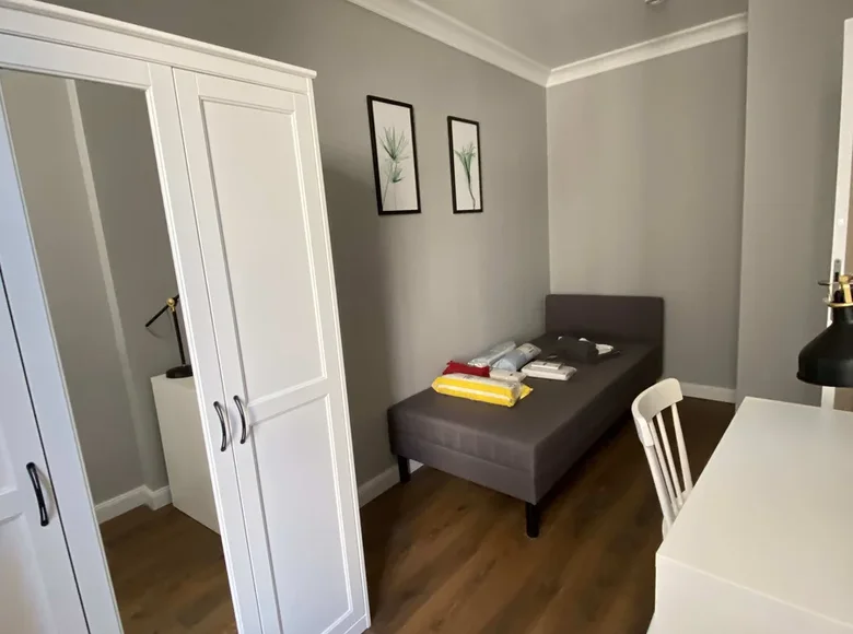 Квартира 2 комнаты 45 м² в Варшаве, Польша