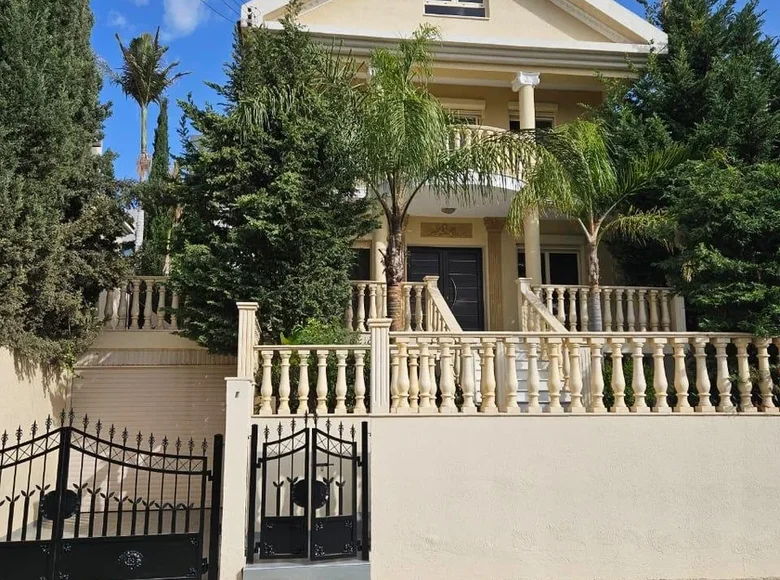 Dom 6 pokojów  w Jermasoja, Cypr