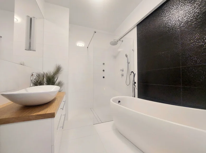 Mieszkanie 2 pokoi 39 m² w Warszawa, Polska