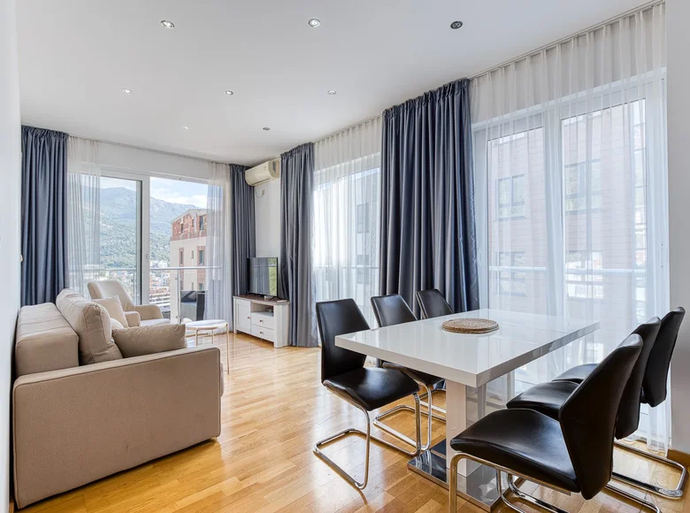 Mieszkanie 2 pokoi  Becici, Czarnogóra