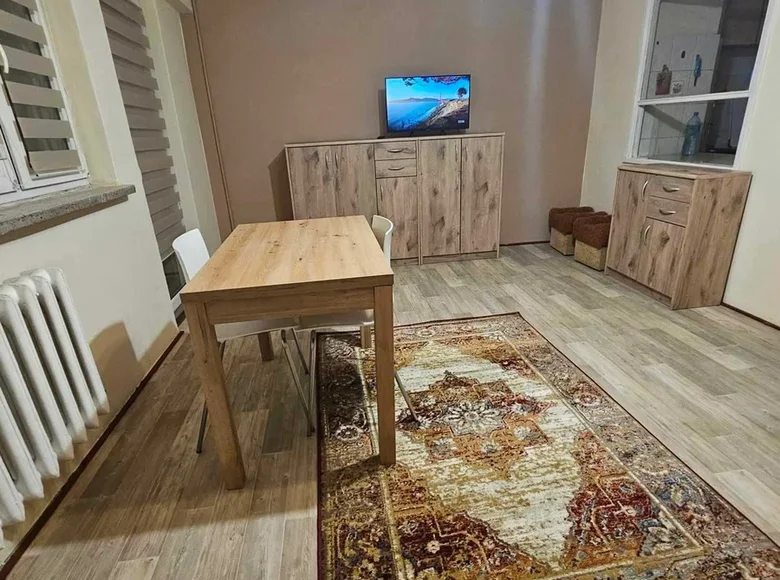 1 room apartment 28 m² in Warsaw, Poland