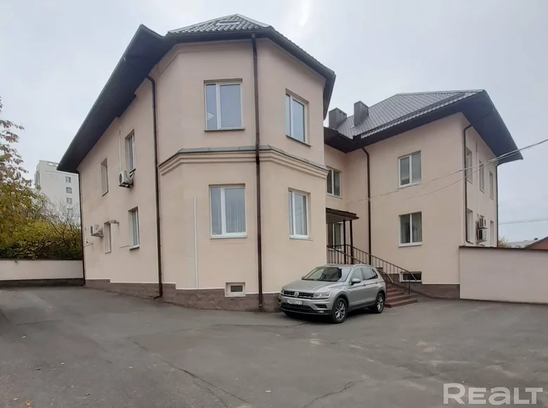 Офис 237 м² Минск, Беларусь