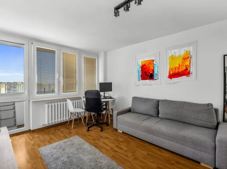 2 room apartment 46 m² Warsaw, Poland