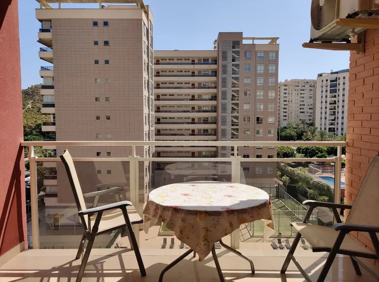 2 bedroom apartment 65 m² Villajoyosa, Spain