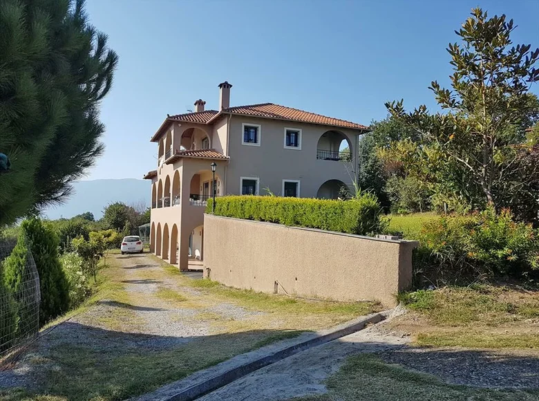 5-Schlafzimmer-Villa 335 m² Neoi Poroi, Griechenland