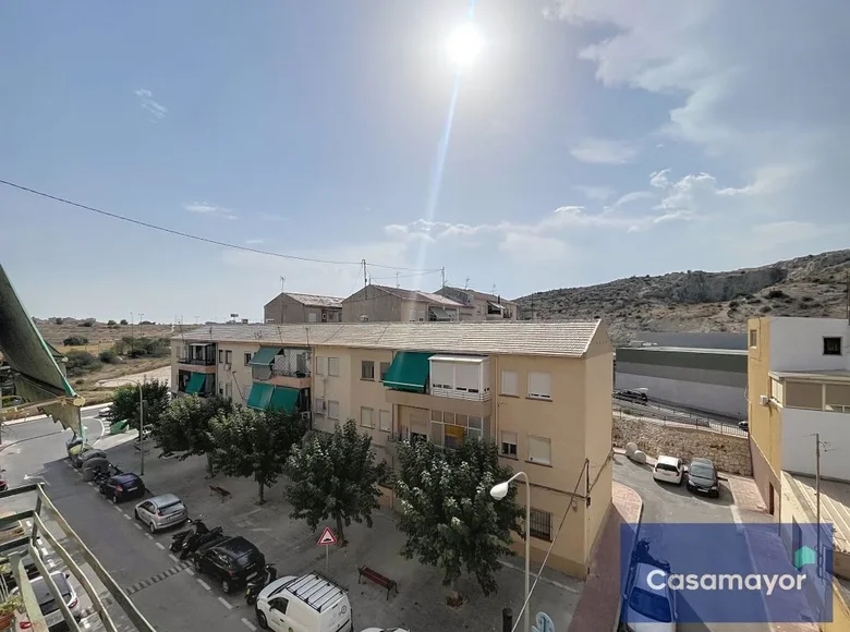 Apartment 69 m² Alicante, Spain