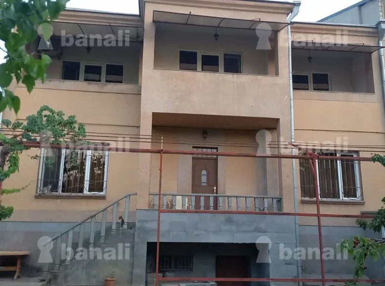 Mansion 6 bedrooms 505 m² Yerevan, Armenia