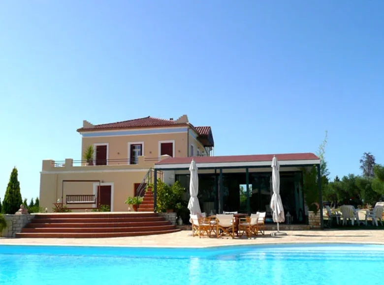 5 bedroom villa 630 m² Kardamas, Greece