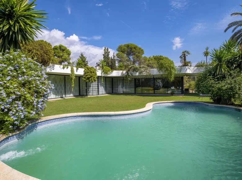 Вилла 4 спальни 810 м² Sant Cugat del Valles, Испания