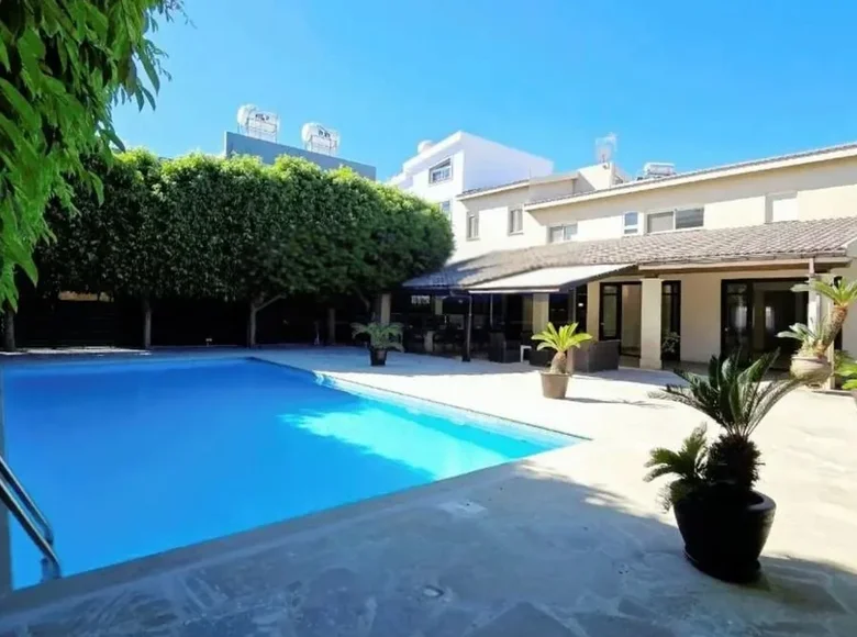 Maison 5 chambres 500 m² en Limassol, Chypre