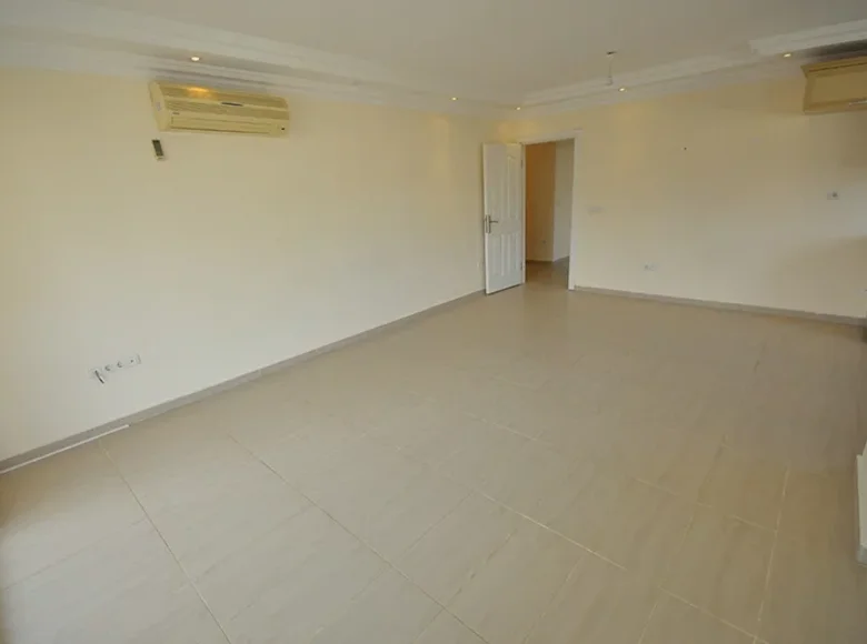 Квартира 3 комнаты 115 м² Аланья, Турция