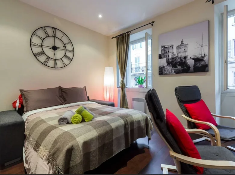 1 bedroom apartment 52 m² Nice, France