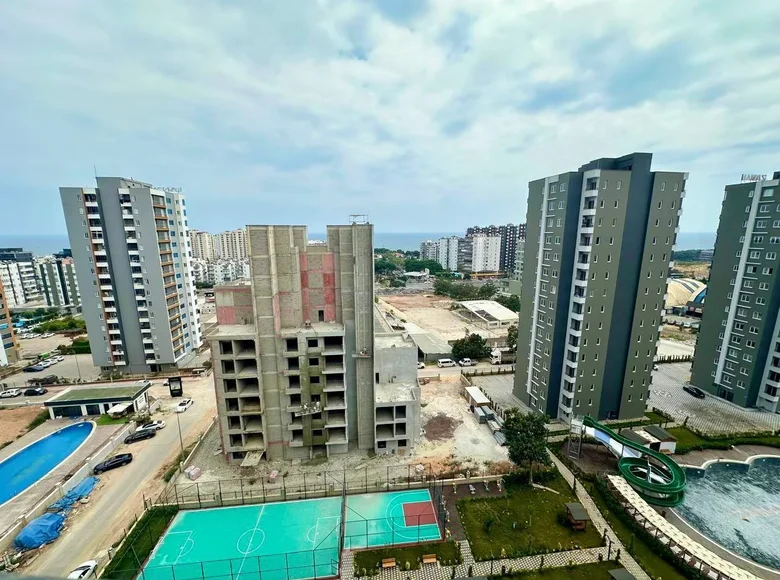 Квартира 3 комнаты 95 м² Мезитли, Турция