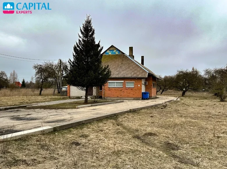 Коммерческое помещение 136 м² Sarapiniskes, Литва