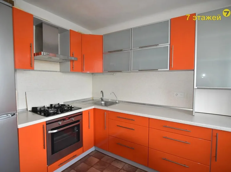 Mieszkanie 2 pokoi 56 m² Fanipol, Białoruś