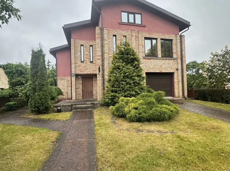 Dom 6 pokojów 174 m² Lipawa, Łotwa