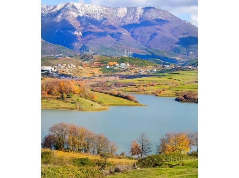 Grundstück 1 000 m² Farke e Madhe, Albanien