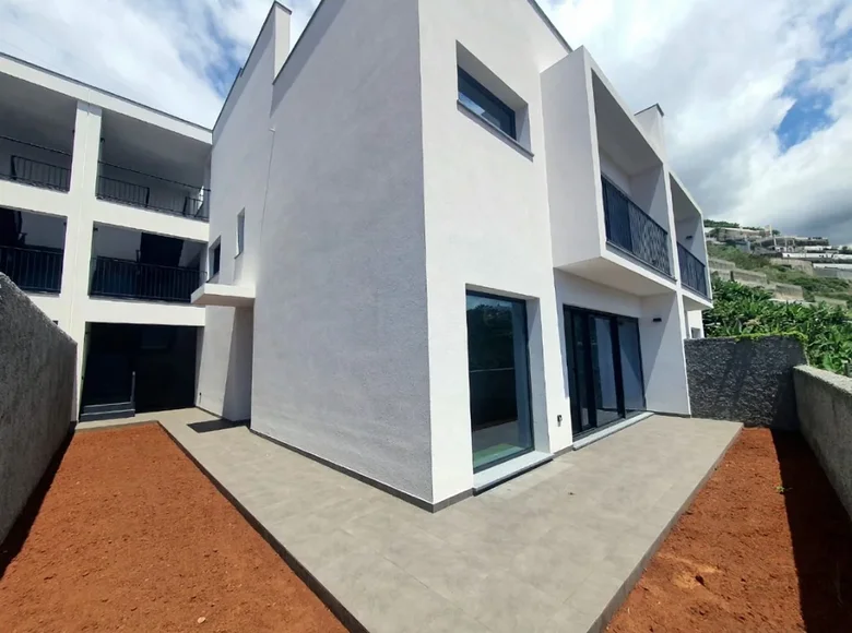 villa de 3 chambres 245 m² Camara de Lobos, Portugal