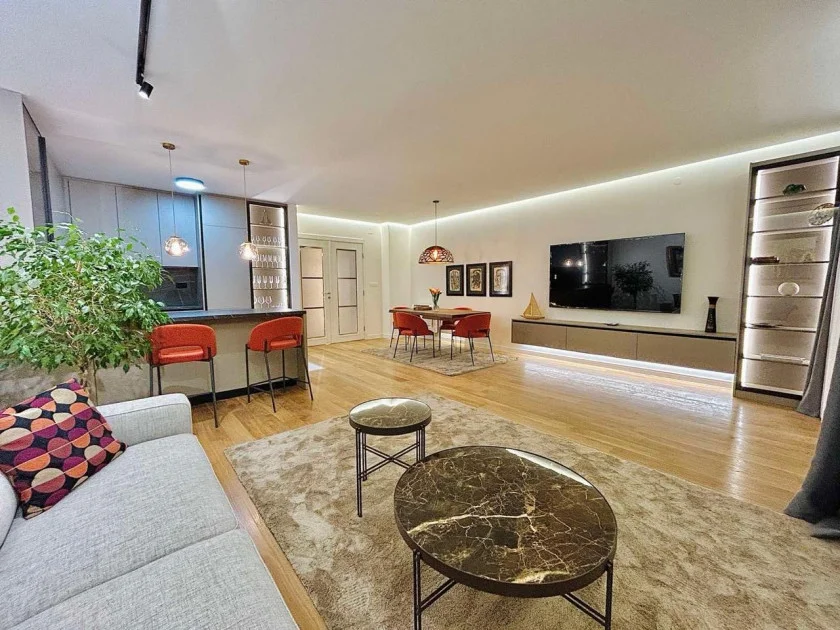 2 bedroom apartment