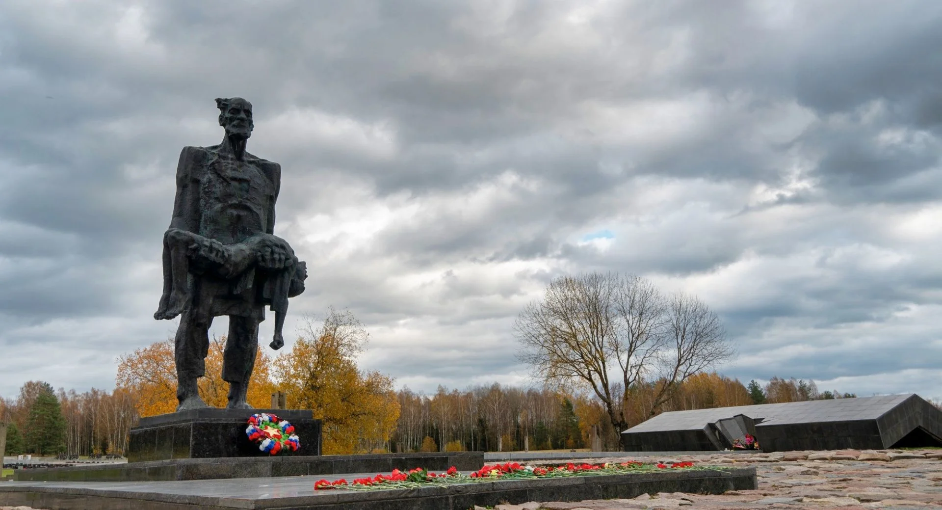 мемориальный комплекс «Хатынь»