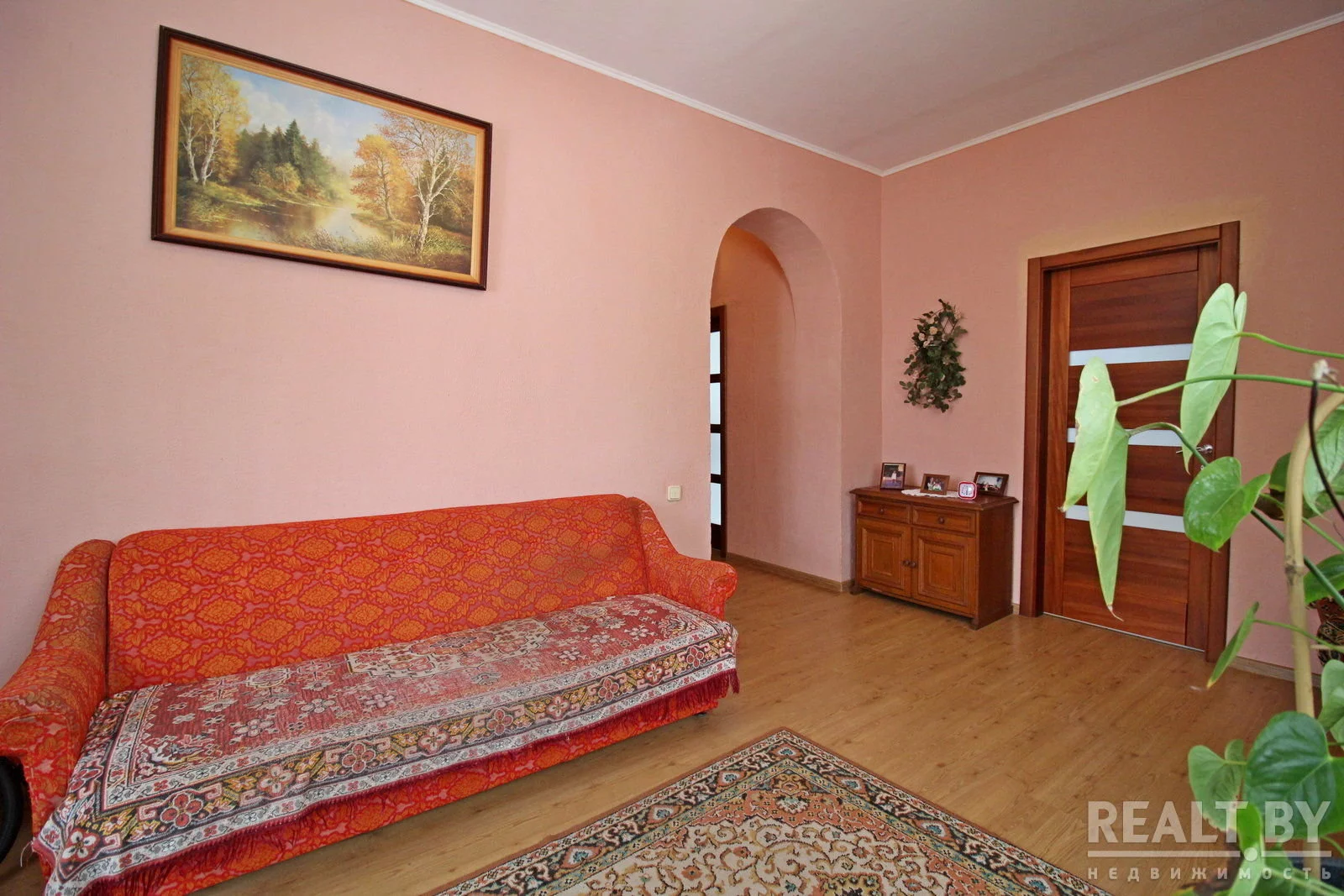 House for sale in Kalodziščy, Belarus for € 102,028 listing 738486