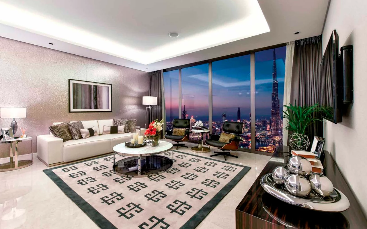 гостиная с видом на Дубаи