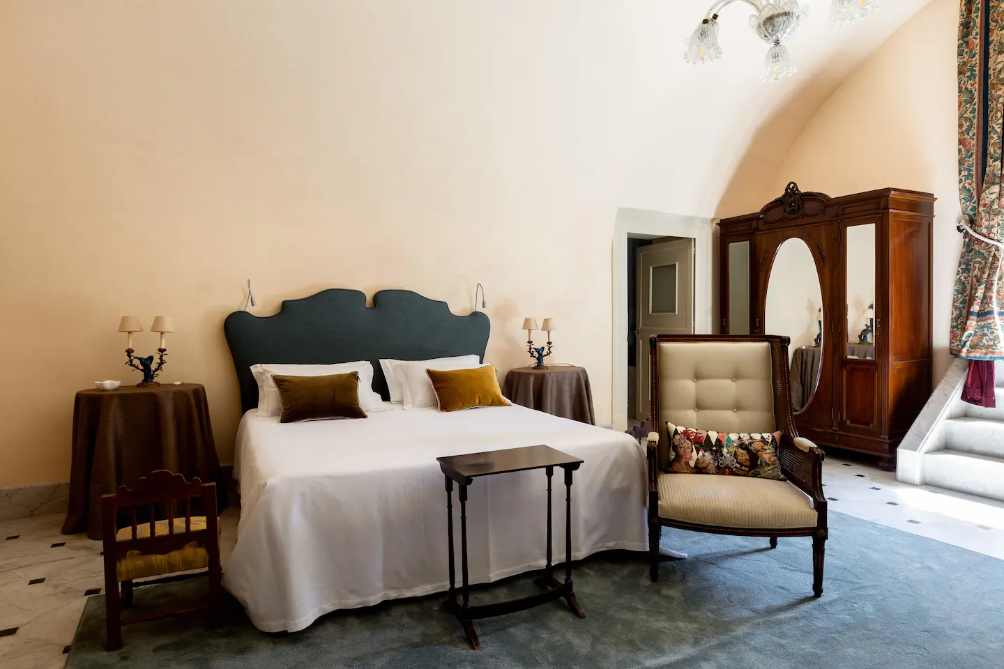 Вилла Tasca в Палермо на Сицилии, спальня
