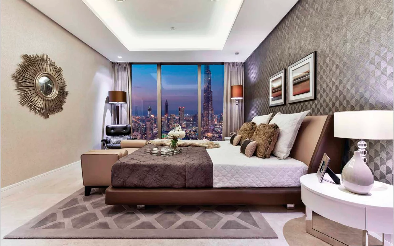 спальня с видом на Дубаи