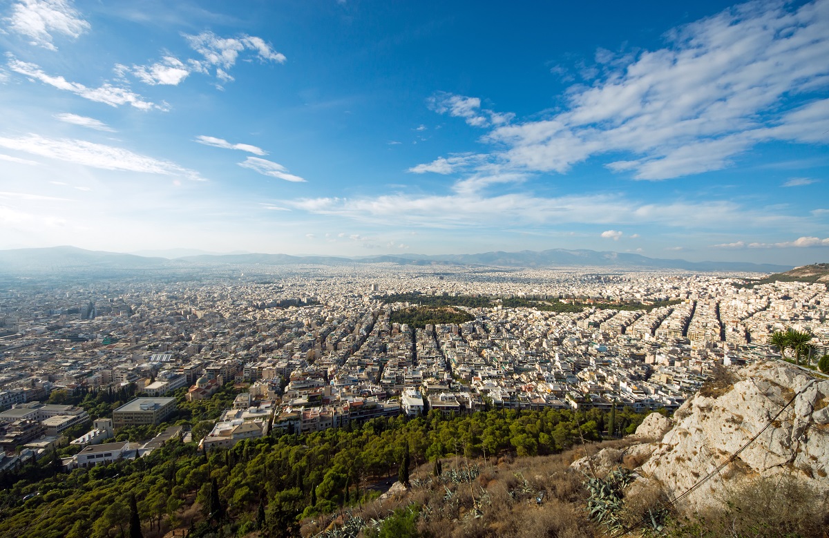 Vue a&eacute;rienne de la ville c&ocirc;ti&egrave;re