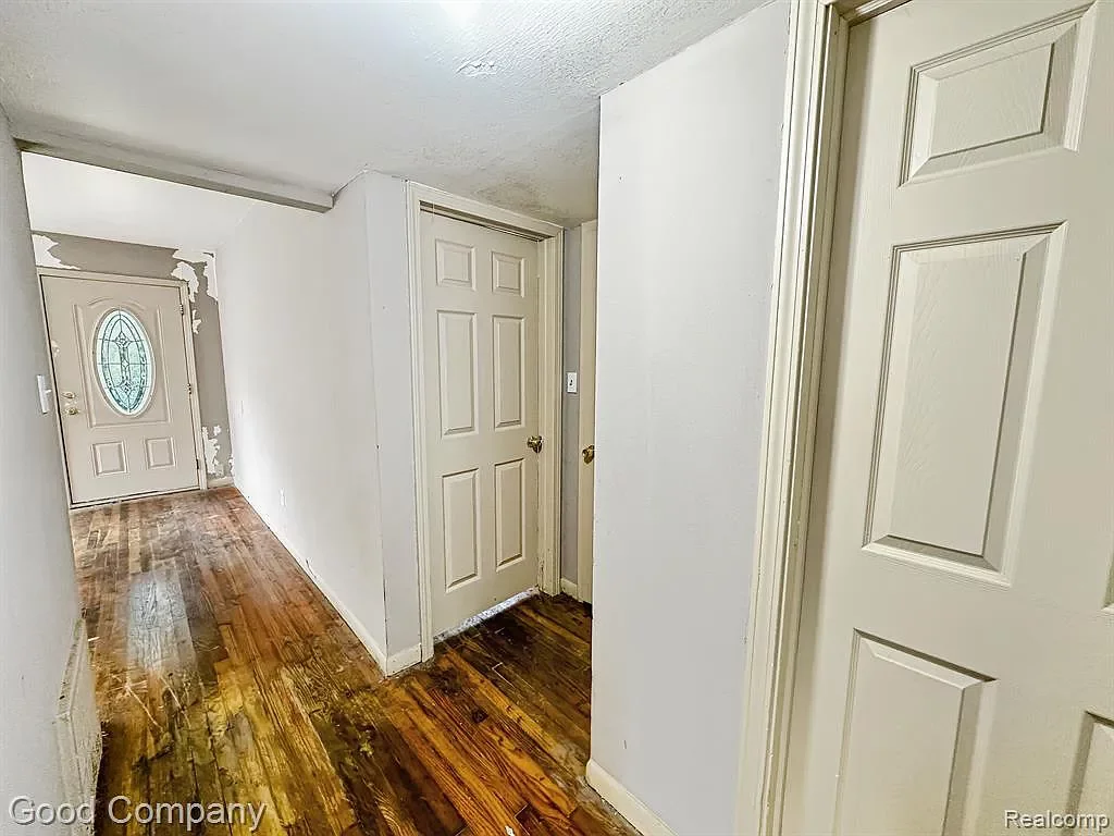 Corridor and doors to rooms in a house in Michigan