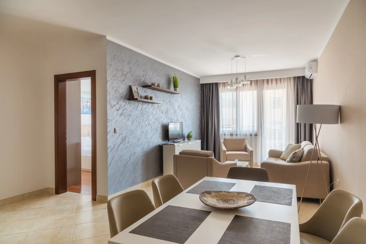 1 bedroom apartment