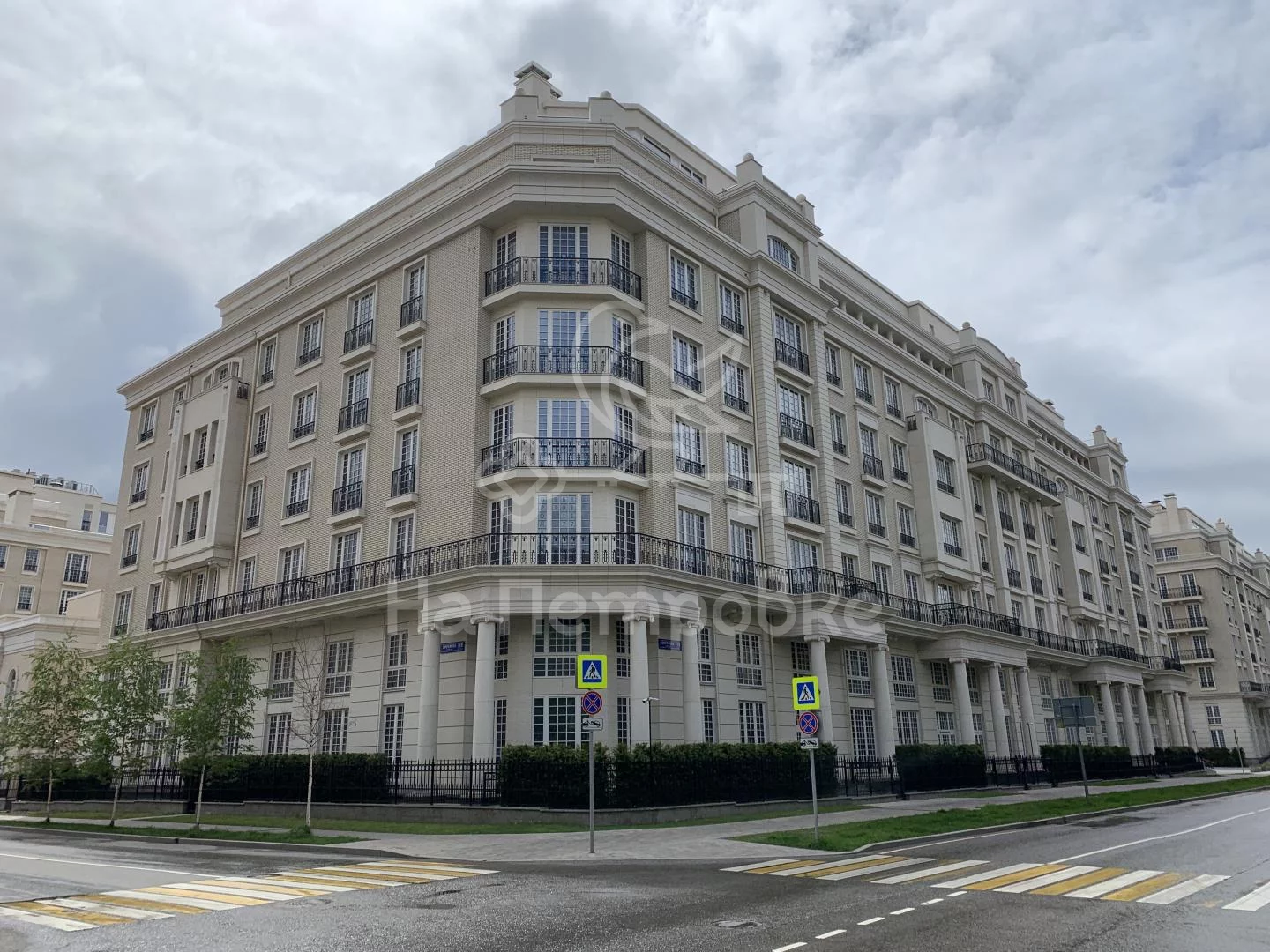 Купить Квартиру В Москве На Улице