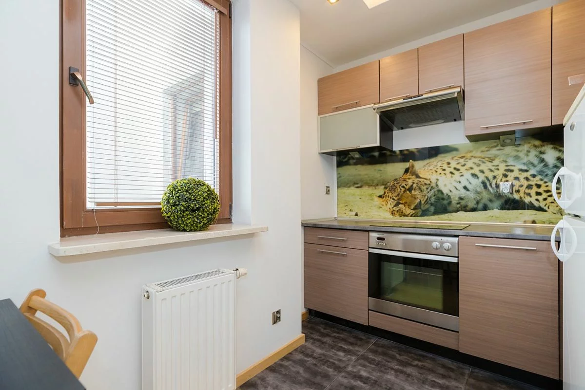 кухонная панель с принтом леопарда